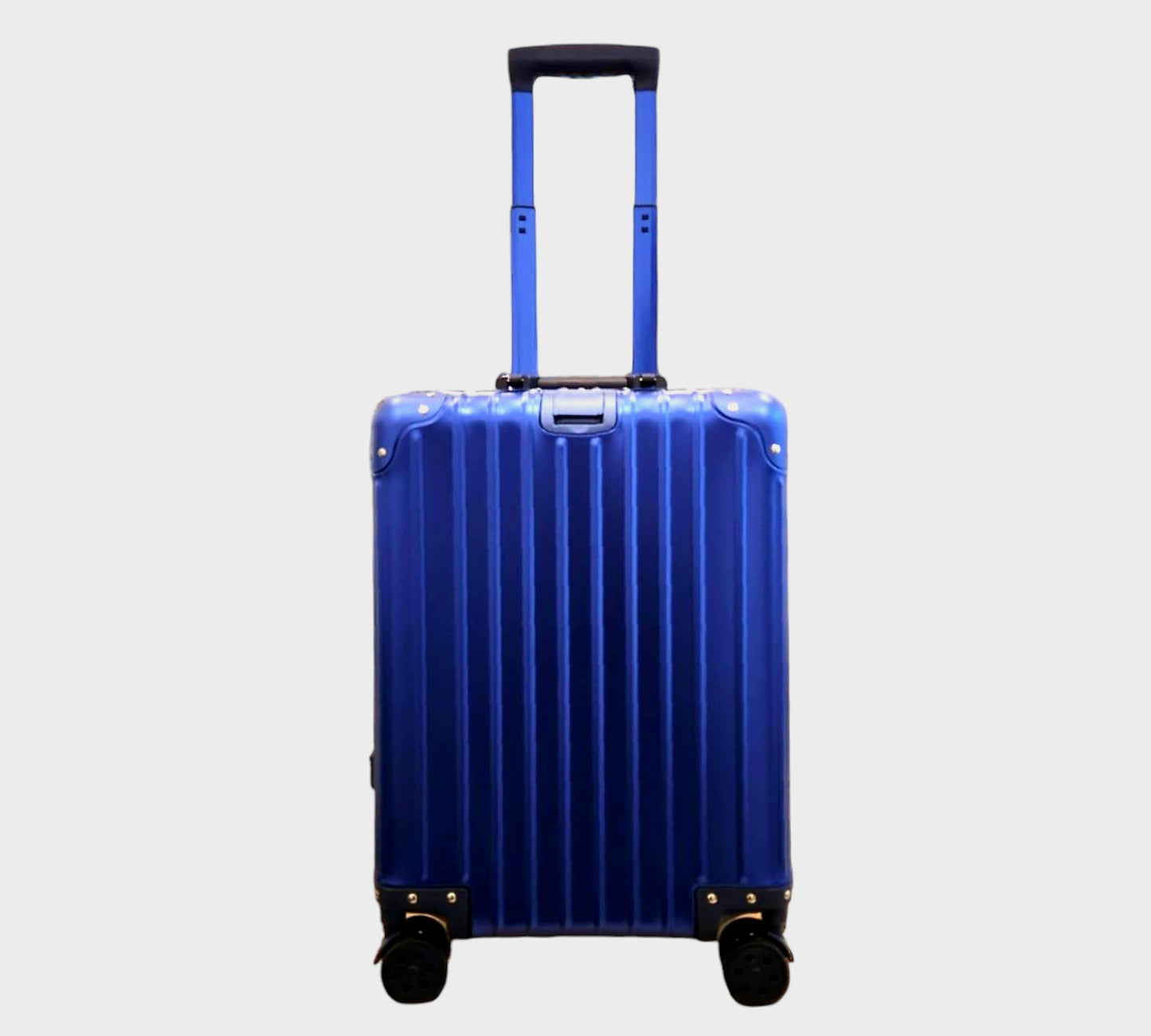 An All Aluminum Body Carry On