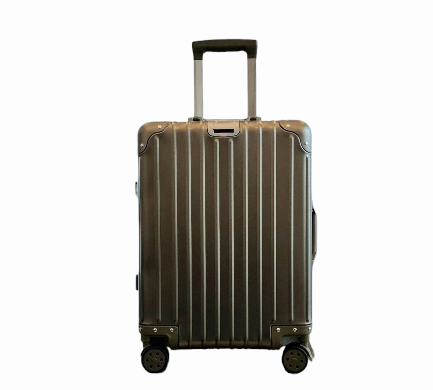 An All Aluminum Body Carry On